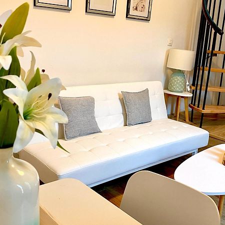 Apartement City Center Mons Esterno foto